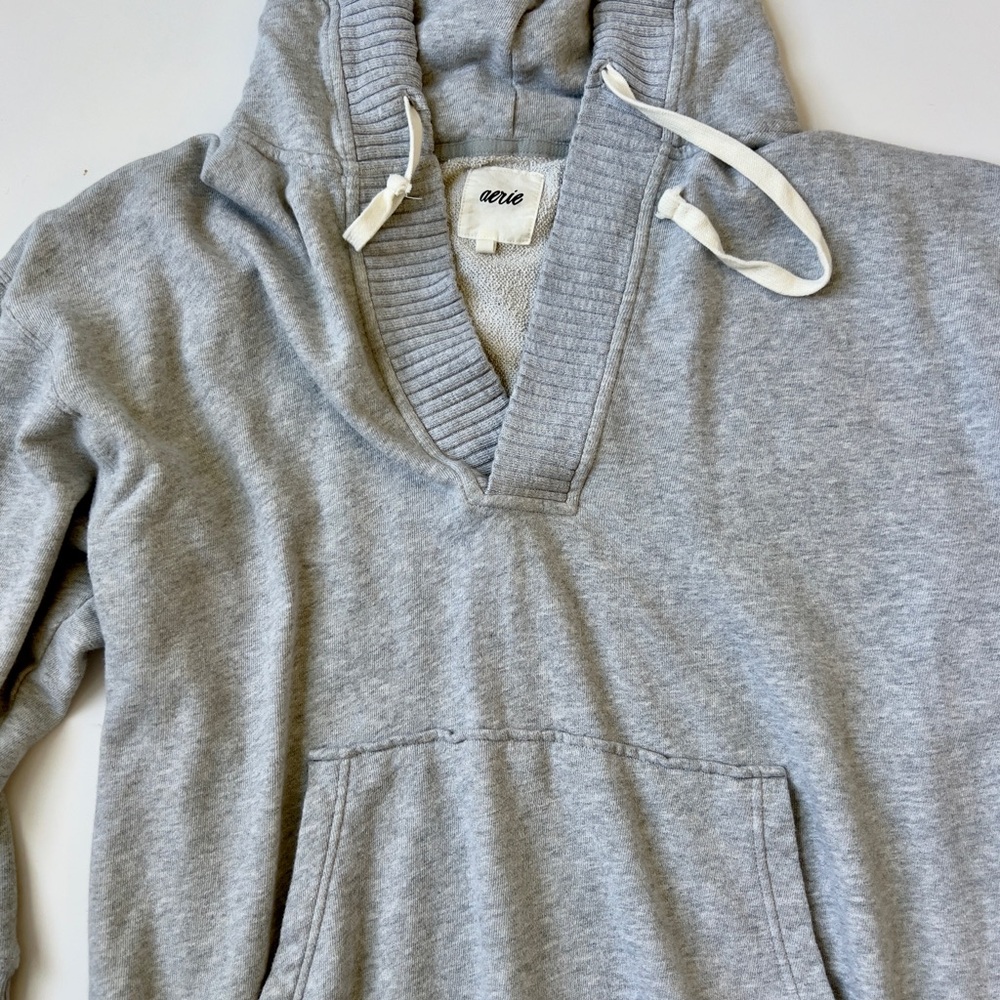 Cozy Aerie Grey Hoodie Sweatshirt - Picture 2 of 4